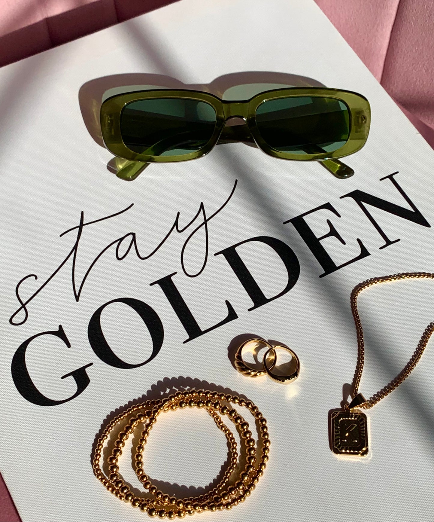 "That's Sooo Retro" sunglasses