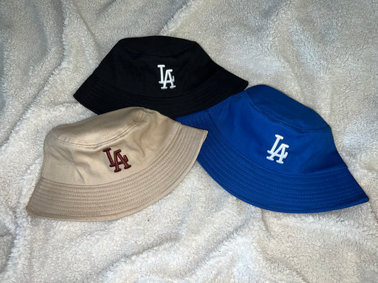 "I <3 LA" bucket hat